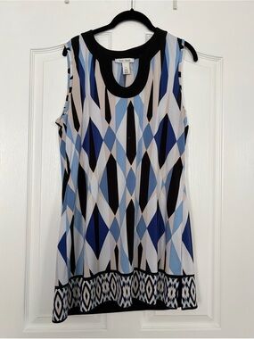 White House black market sleeveless dress the length is 30 inches